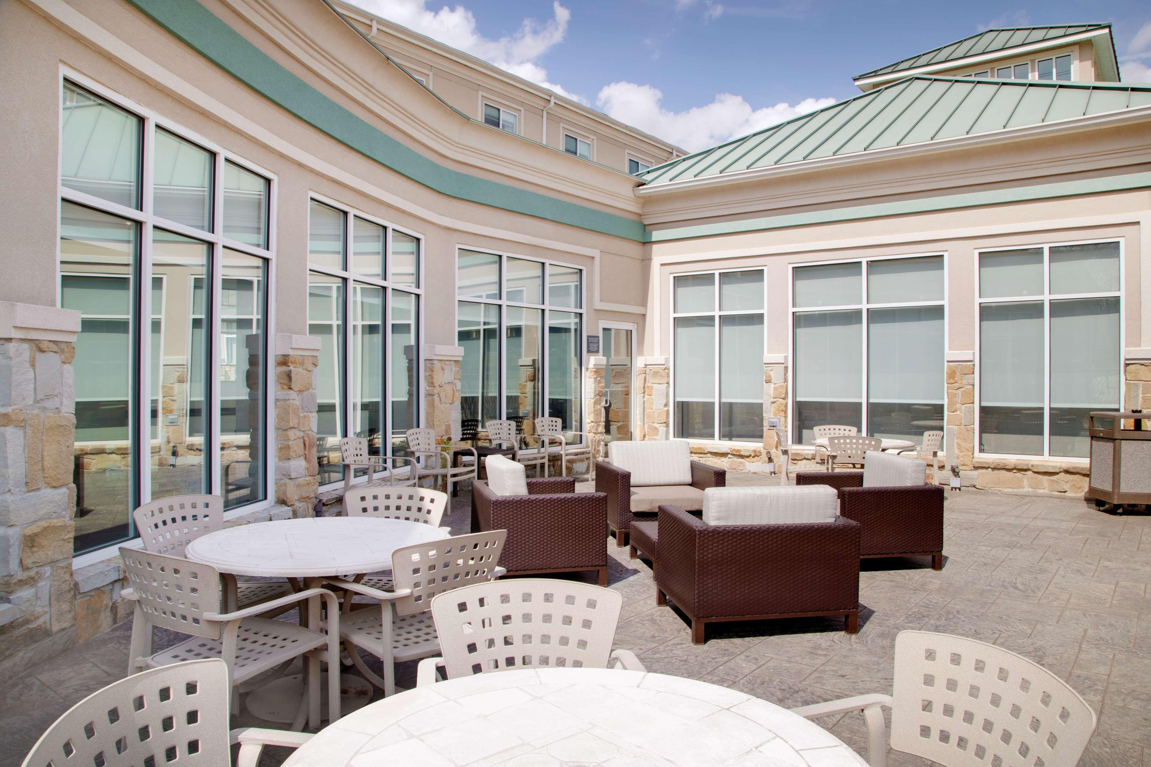 Hilton Garden Inn Tyler Exteriör bild
