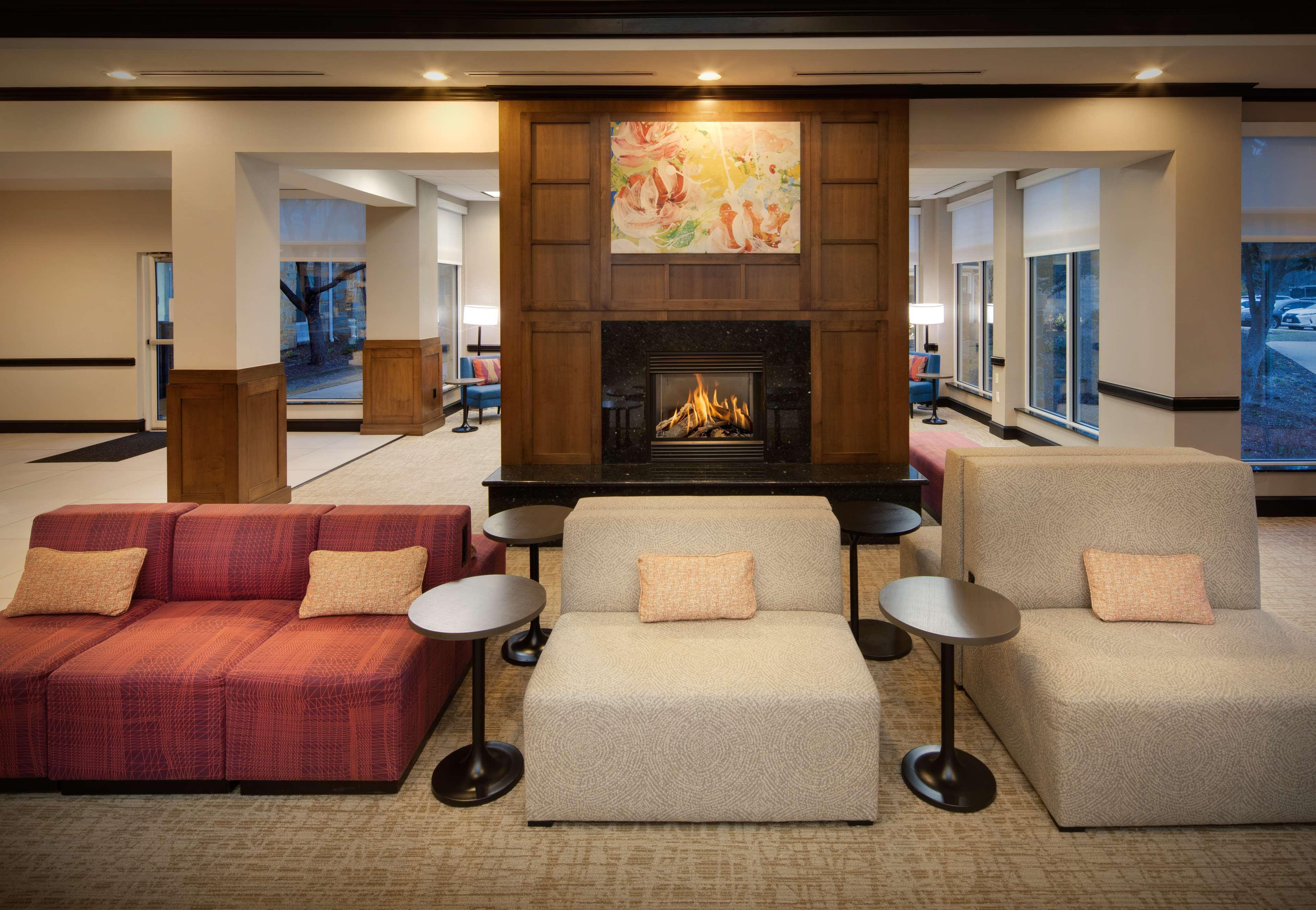 Hilton Garden Inn Tyler Exteriör bild