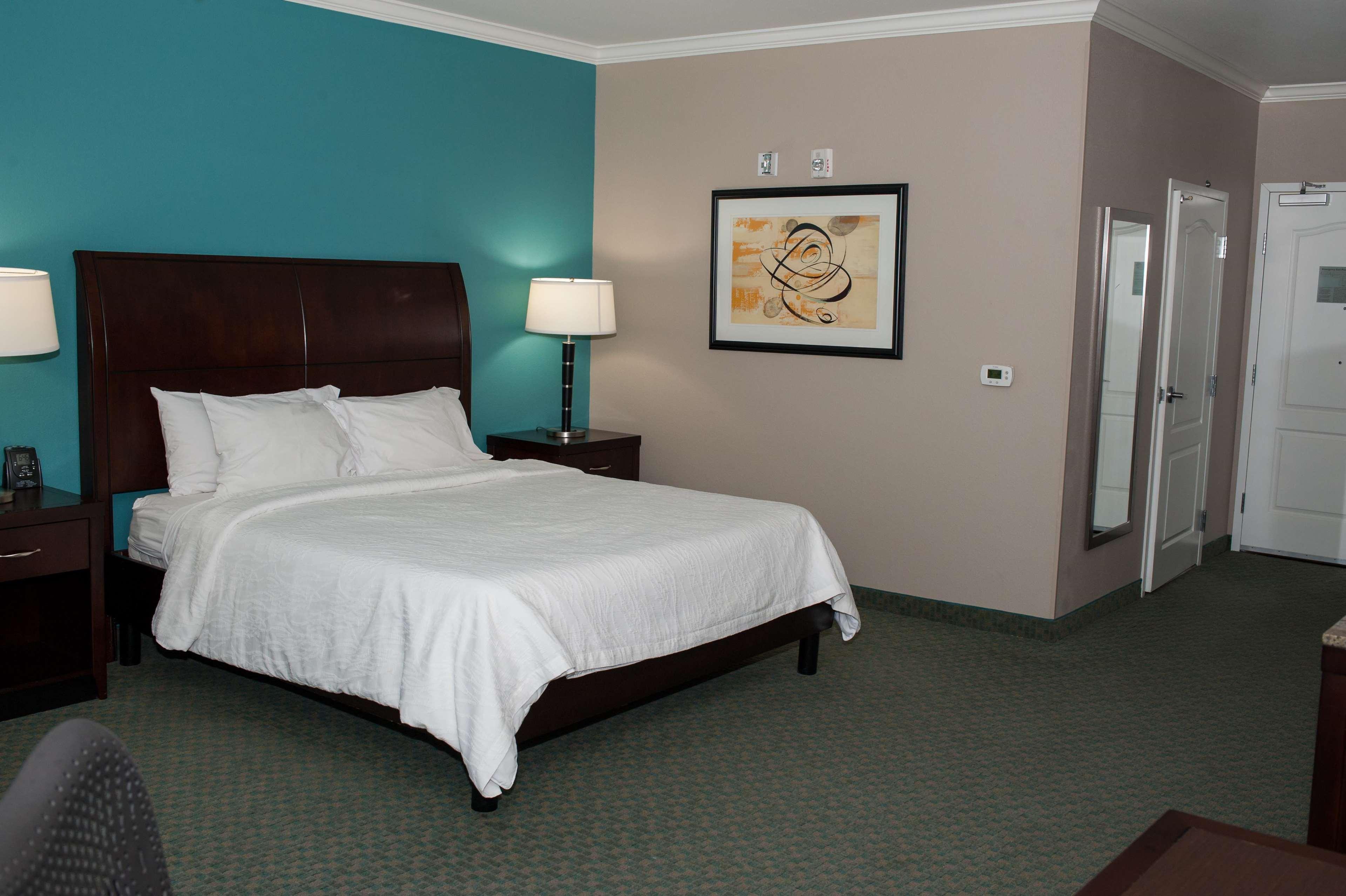 Hilton Garden Inn Tyler Exteriör bild