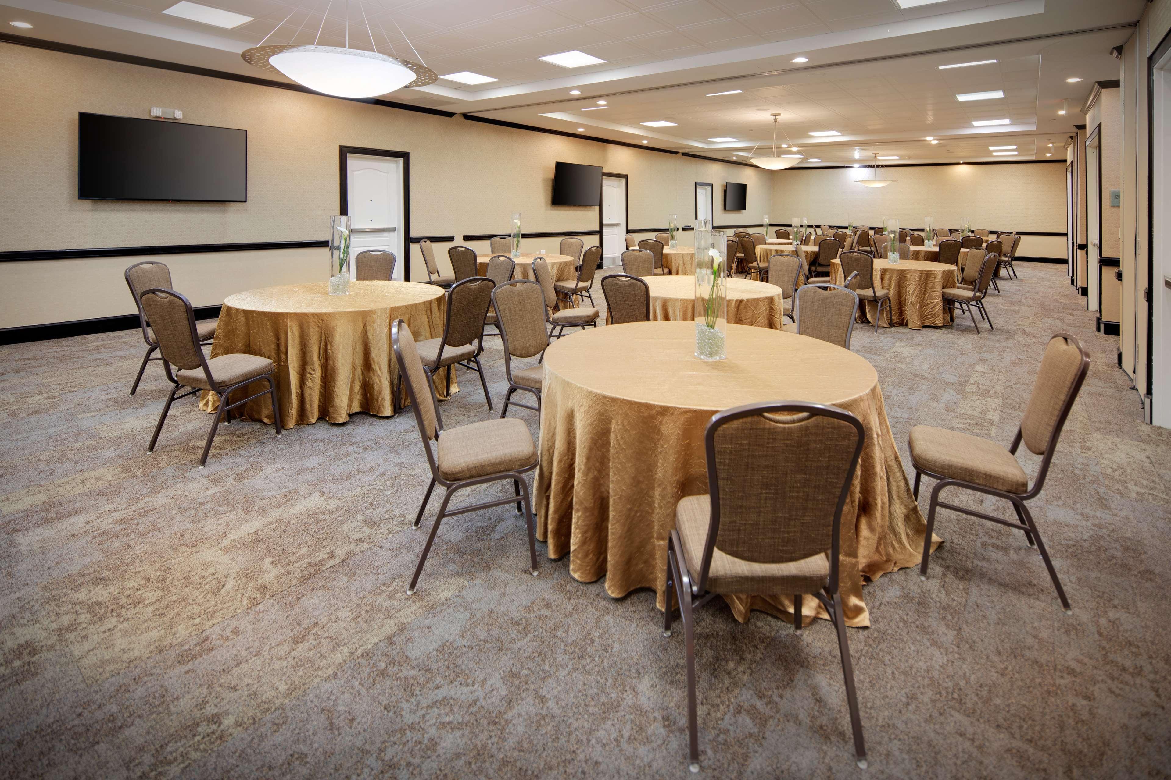 Hilton Garden Inn Tyler Exteriör bild